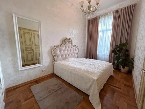 Оренда 3 кімнатної квартири. Парк Франка Львов