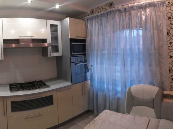 Сдается 2-х комн. квартира на Песках с капремонтом, район Ромакса Запоріжжя