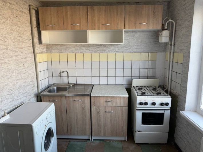 Сдам 3 комн. Для командировочных. Космос. - фото 1