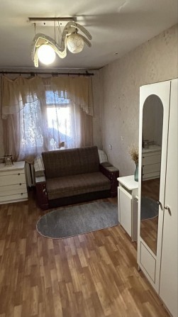 Сдаю просторную 3-комнатную квартиру на ул. Бригады Хартия - фото 1