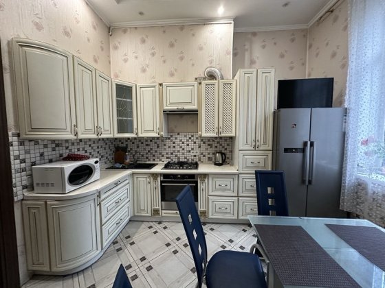Оренда 4кім квартири біля Цирку Львов