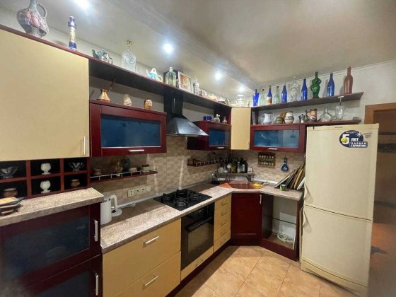 3к квартира 100м2 рядом с центром Днепр