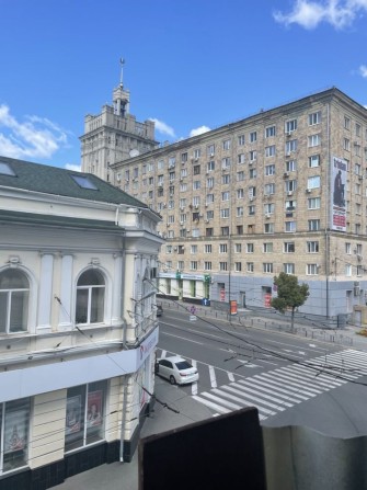Аренда 3х комнатной  центр Короленко майдан Конституции - фото 1