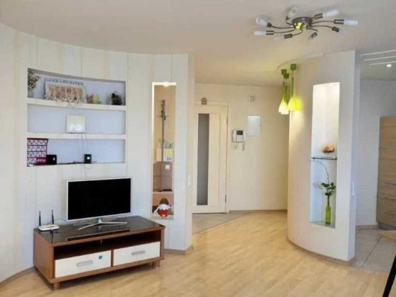 Сдаю СВОЮ 2к Студию на Тополе 1 (86м.кв) Днепр