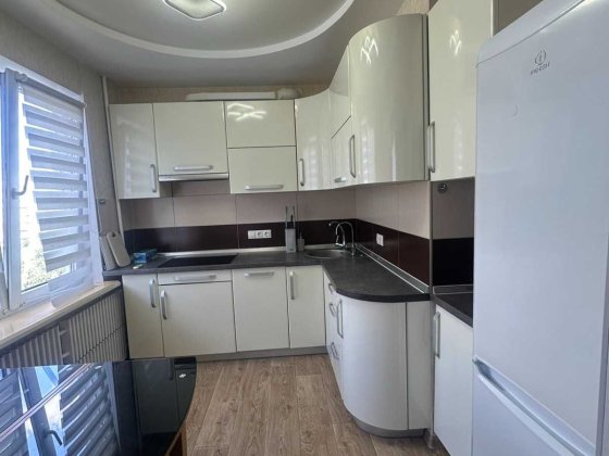 Здам 3 кімн.квартиру на Олексіївці, пр.Перемоги,54Б. 8/9 Харків