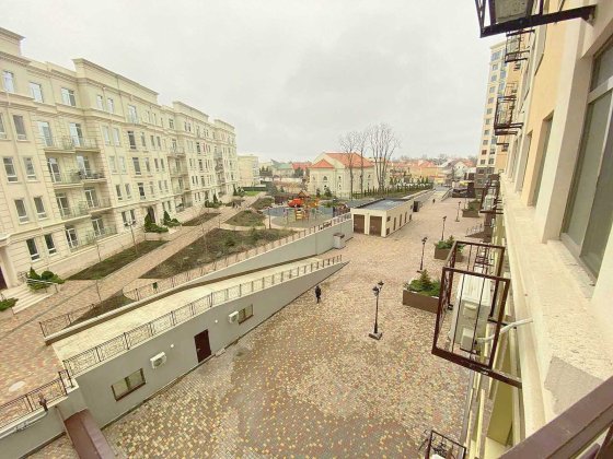 10 фонтана, 31 Жемчужина. 3 раздельные комнаты и кухня Одеса