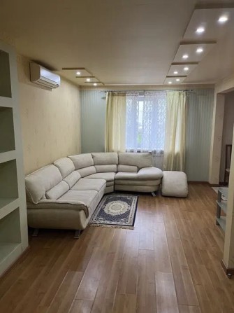 сдам 4 комнатную квартиру метро студенческая 16000 грн - фото 1