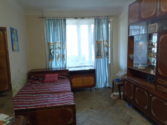 1 кім. кв-ра вул.Сірка (р-н Левандівка). 1/5ц. Меблі, побутова. 10тис. Львов