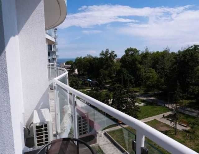 Сдам СТИЛЬНУЮ  квартиру с видом на море - фото 1