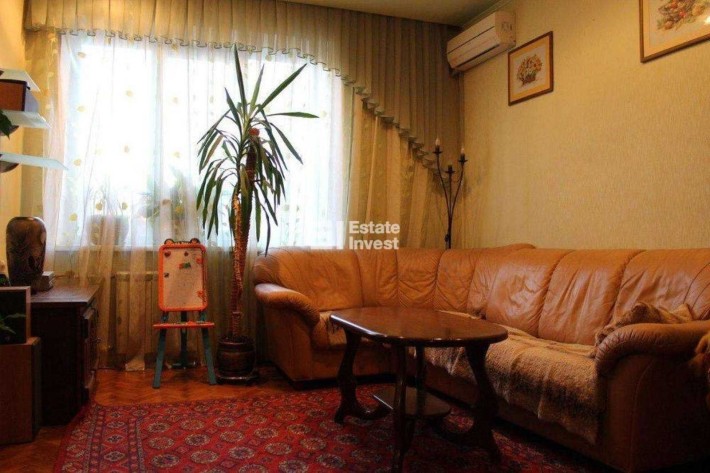 Здається 3 кім. квартира за адресою: Німецький вʼїзд, 8 - фото 1