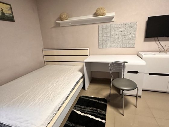 Реальная 1-ка в Цертре на Научной, Проспект Науки, Ботанический Сад Харків