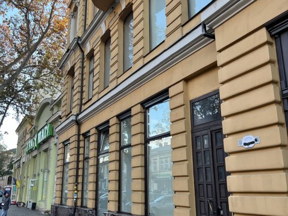 Сдам  3 комн.  150м2на Ришельевской Одеса