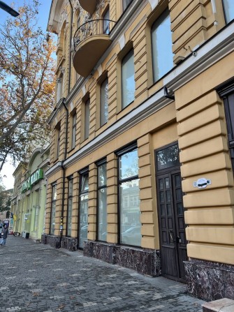 Сдам  3 комн.  150м2на Ришельевской - фото 1