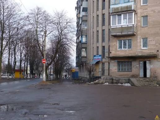 Сдам 1 комнатную возле вокзала г. Фастов - фото 1