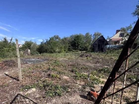 продам земельну ділянку в м.Берегове біля термальних басейнів Жайворонок