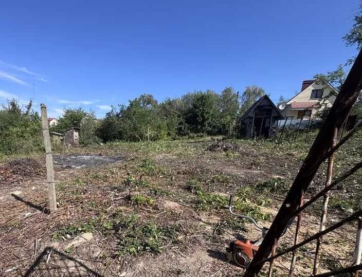 продам земельну ділянку в м.Берегове біля термальних басейнів Жайворонок - фото 1