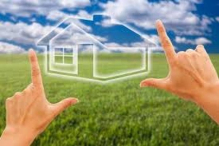 Продам земельну ділянку 20 соток біля блакитного озера - фото 1