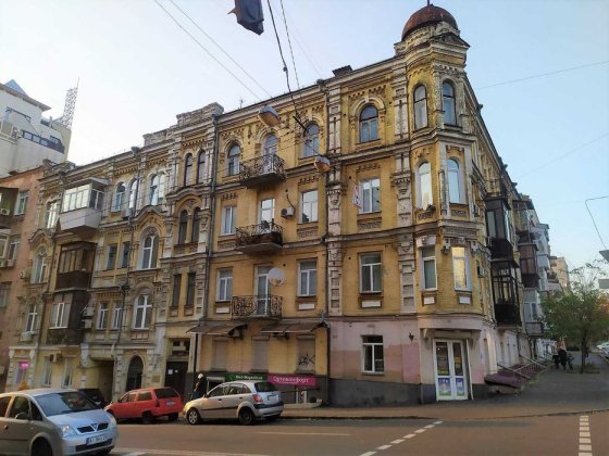 Квартира 1к.в царському будинку в центрі міста, вул. Гоголевска, 13/30 Київ