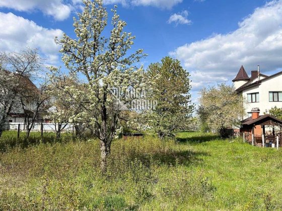 Продам рівну земельну ділянку під забудову 15 соток Каменец-Подольский