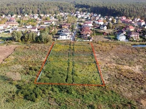 Продам земельну ділянку недалеко від центру - фото 1