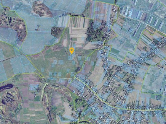 Продам земельну ділянку під забудову,приватизована.