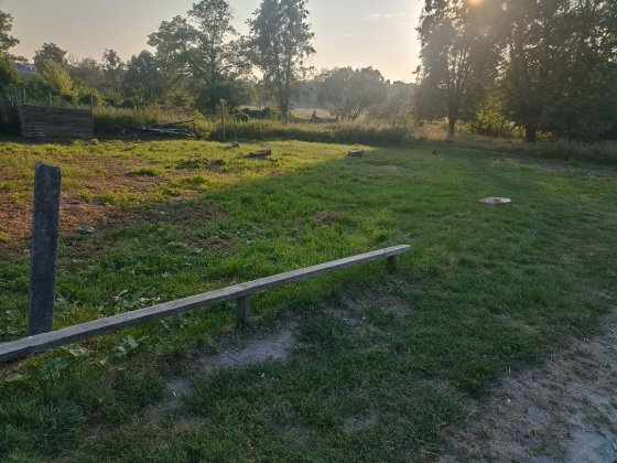 Земельна ділянка неподалік річки Звягель