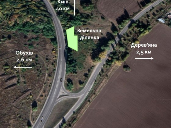 Ділянка на фасаді траси Обухів-Київ Обухів