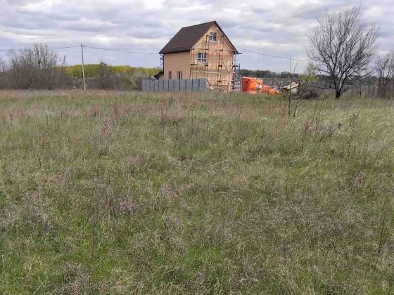 Продається земельна ділянка в Обухові Обухов