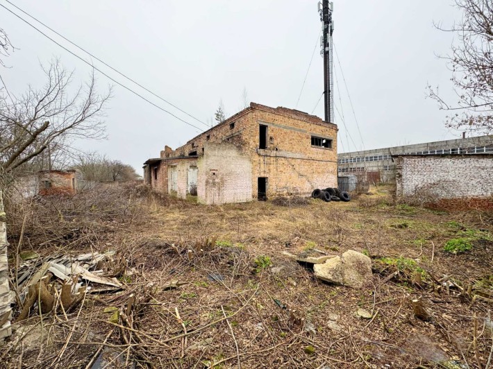 Продаж ділянки з будівлею виробничого призначення, Сарни - фото 1