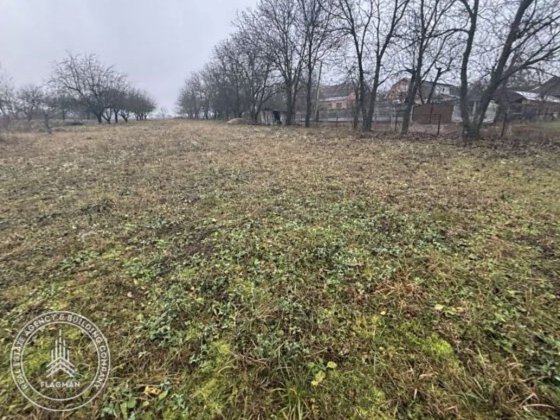 Земельна ділянка під забудову з усіма комунікаціями Лука-Мелешківська