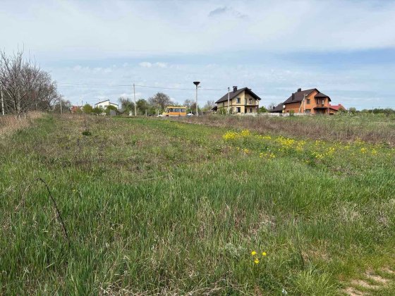 (8) Продам земельну ділянку в с.Луці-Мелешківській 8614 Лука-Мелешковская