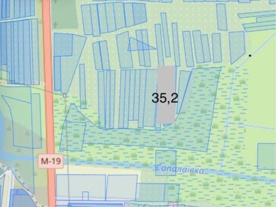 Продам земельну ділянку площею 0.352 га біля Епіцентру Липины