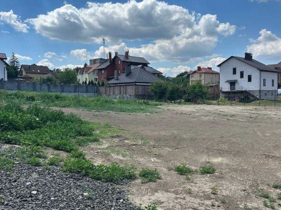 ділянка під забудову в чудовій локації Клавдиево-Тарасово