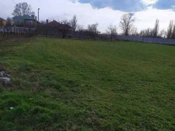 Продам участок на Юбилейном 2 (в районе церкви) Слобожанське