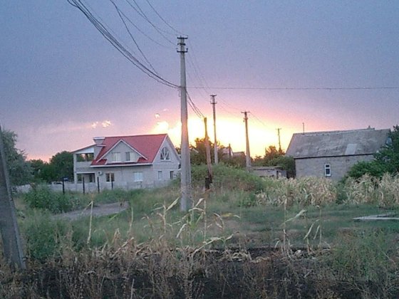 Участок 21 сотка в Подгороднем, под застройку . Підгородне