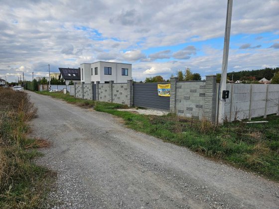 Продам земельну ділянку в Обухівці вул. Садова на Коляді Обухівка