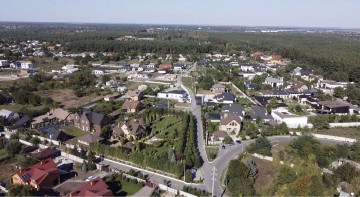 Продам участок в серебряном боре Обуховка (Кировское) - фото 1