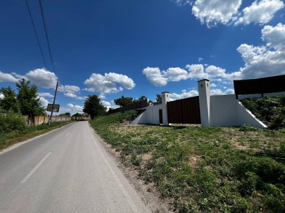 Продаётся 1 гектар земли в Обуховке возле Седьмого Неба пляж Обуховка