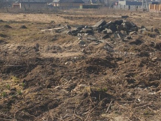 Продаж. Топова ділянка, 10 сот серед новобудов. Заречаны