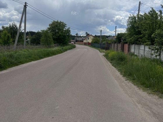 7 соток комерційної землі в Зарічанах , район новобудов Заречаны