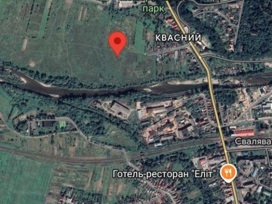 Продаю земельну ділянку  на березі річки  Латорица  у Свалява Руська Поляна