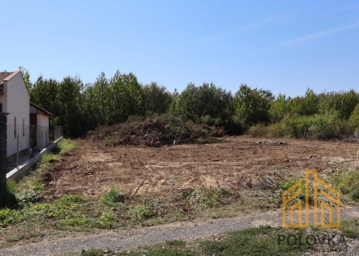 Продаж земельної ділянки, Сторожниця - фото 1
