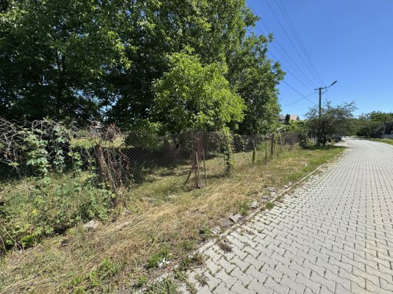 Продається ділянка з широким фасадом. Сторожница