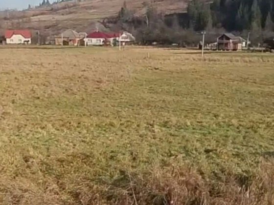 Продам земельну ділянку в с. Ізки Міжгір'я
