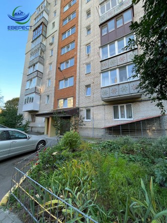 Продаж 3 кімтнатної квартири поруч з школою - фото 1