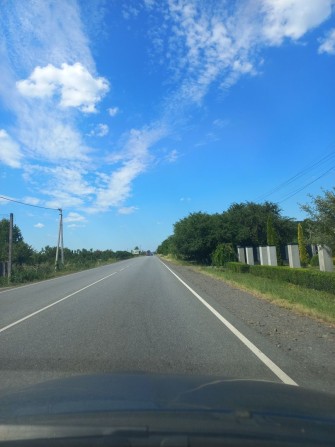 Продаж земельної ділянки при центральній дорозі в с. Невицьке - фото 1