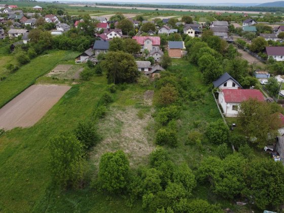 Продаж ділянка 17 соток. Будинок 46м. Газ. Світло. Угринів. Незалежності Угринов