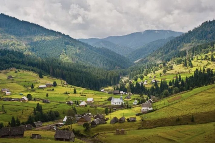 Продам земельну ділянку, в селі Яблуниця. - фото 1