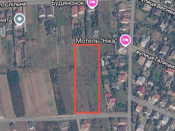 Продаж земельної ділянки в центральній частині с.Клузів Клузев