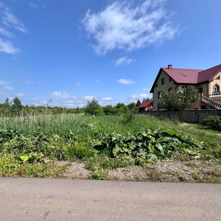 Перспективна земля в центральній частині Клузова, майже 60сот - фото 1